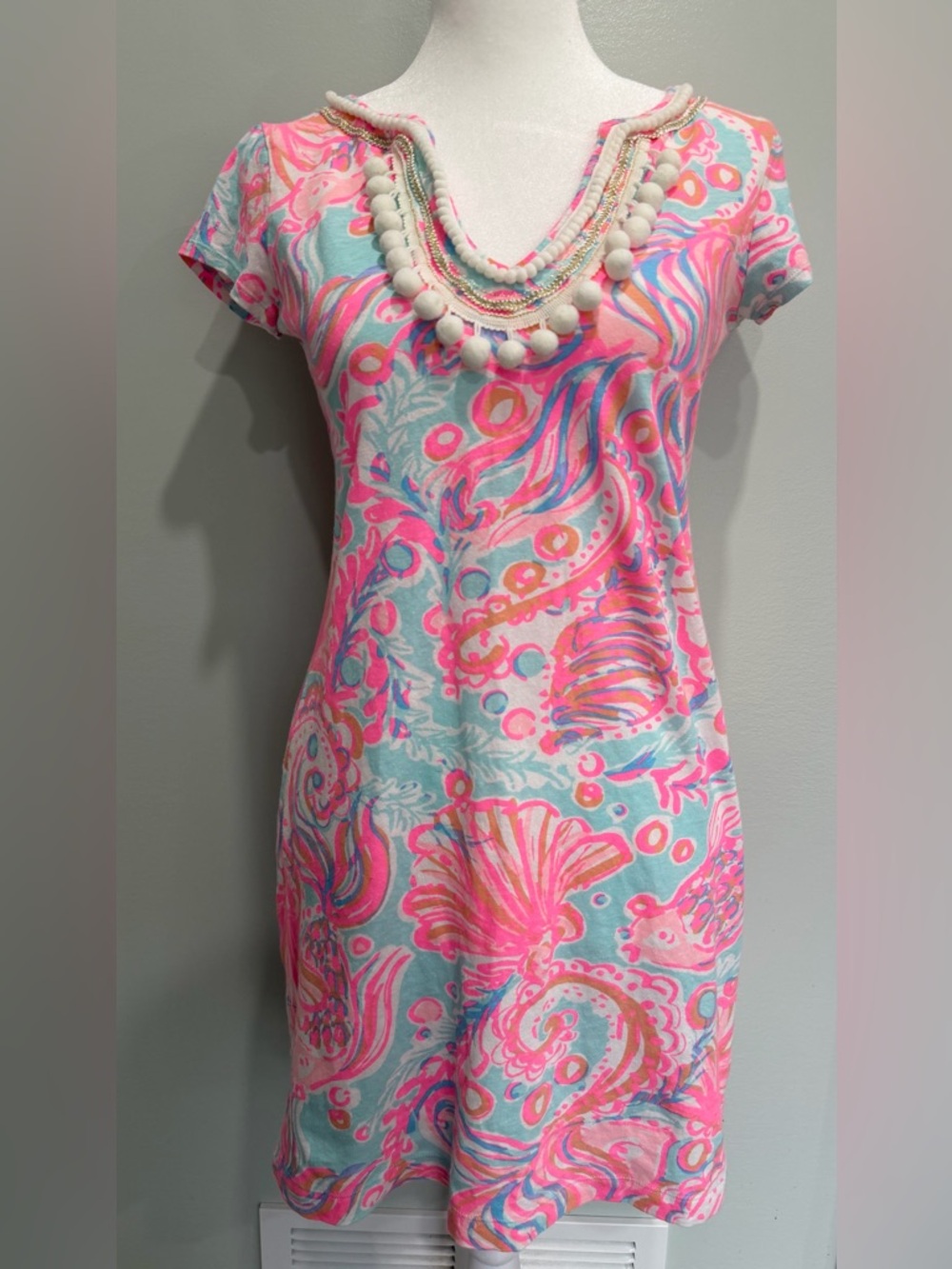 Lilly Pulitzer XS Harper Shift Dress Too Much Bubbly Pink Pout Cotton/Linen Poms